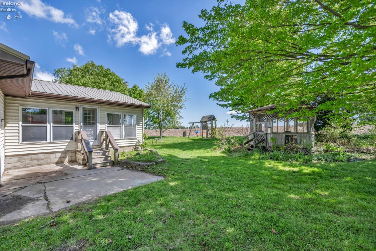 1733 County Road 302 Rd, Bellevue, Texas image 6