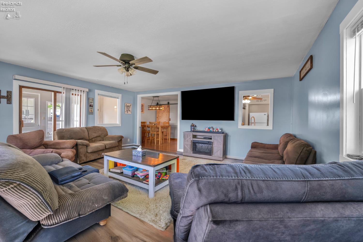 1733 County Road 302, Bellevue, Texas image 41