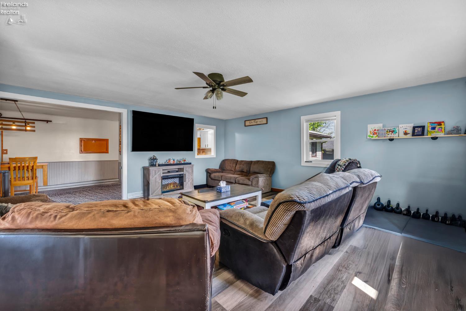 1733 County Road 302, Bellevue, Texas image 42