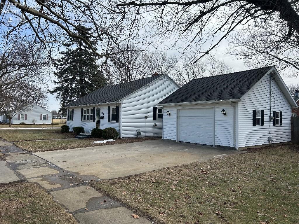 613 W Yeasting Street, Gibsonburg, Ohio image 4