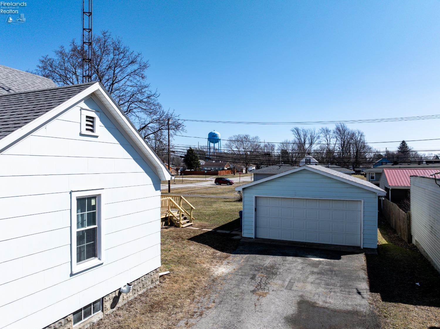 643 4th Street, Fremont, Ohio image 25