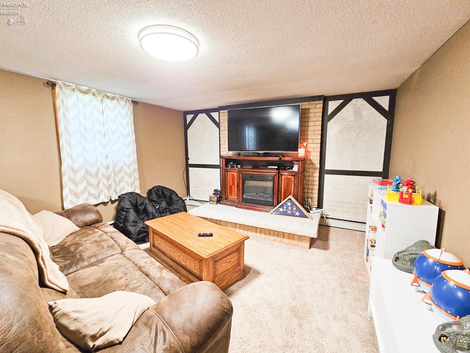 557 E Maple Street, Clyde, New Mexico image 32