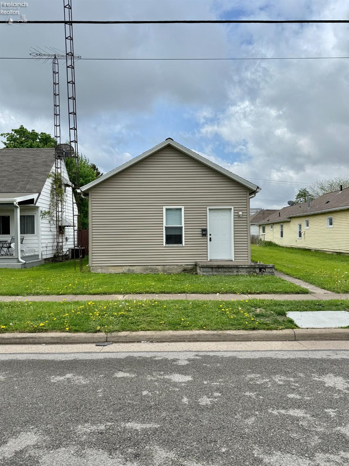 207 S Washington Avenue, Roswell, New Mexico image 1