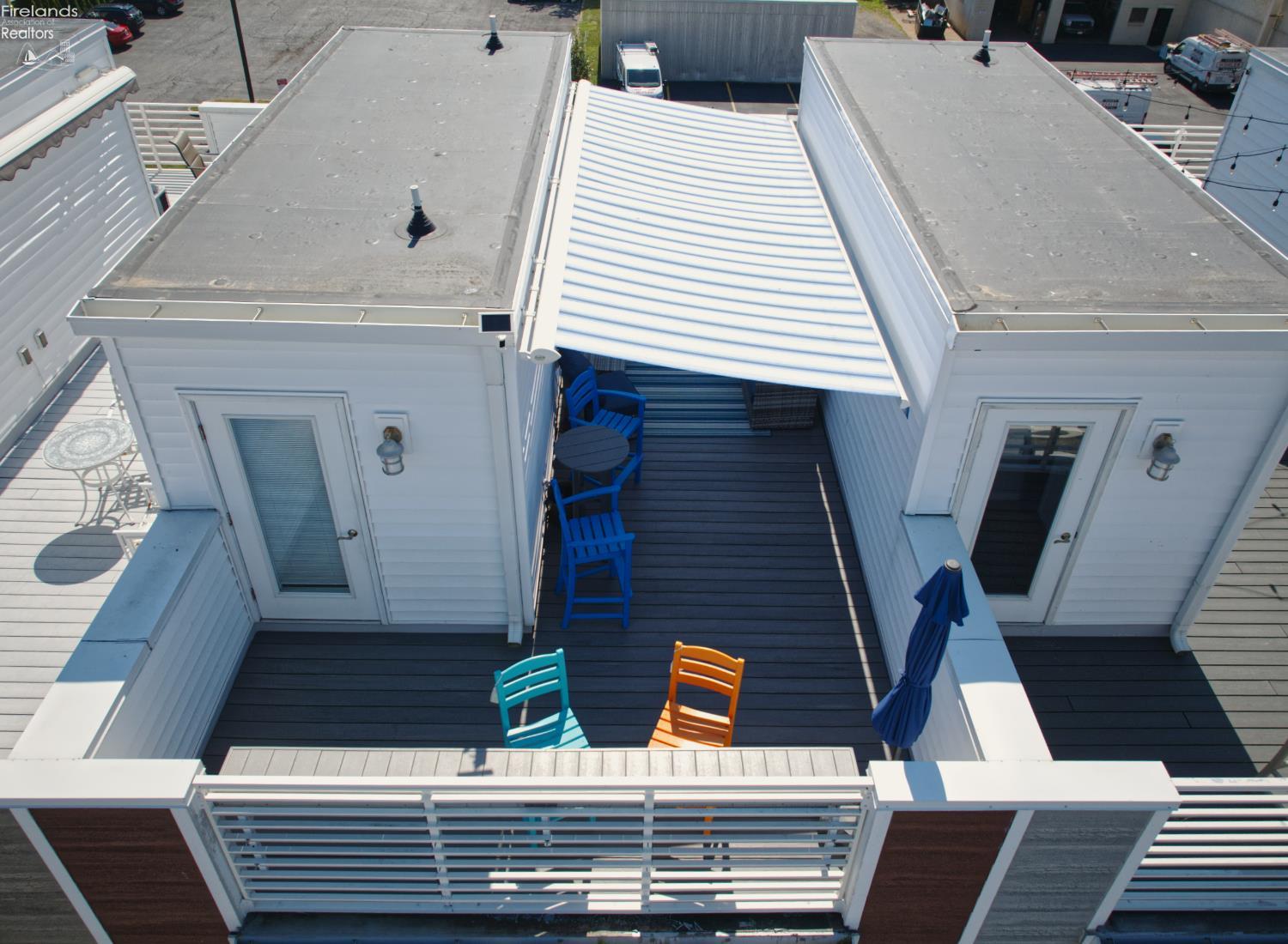 Sandusky, Ohio 44870, United States, 3 Bedrooms Bedrooms, ,3 BathroomsBathrooms,Residential,Contingent,211815