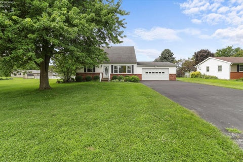 Homes For Sale - 1520 N Ponderosa Drive<br/> Port Clinton, OH 43452