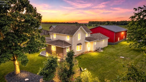 Homes For Sale - 8866 County Road 32<br/> Green Springs, OH 44836
