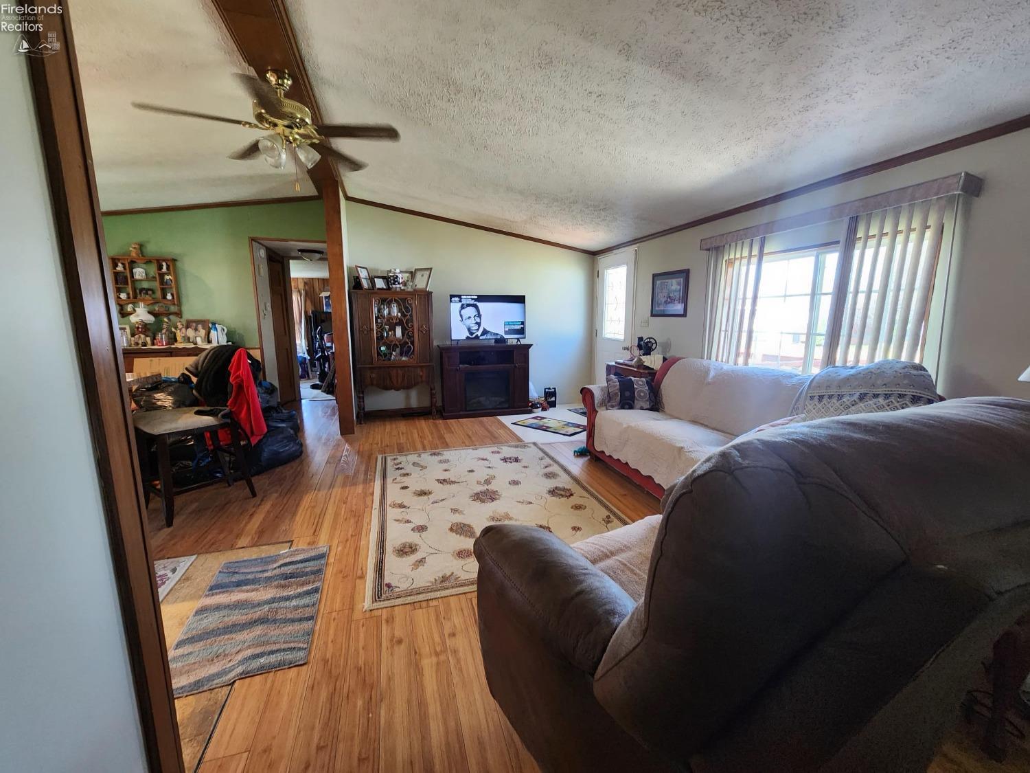 45 E East Bass Circle, Lakeside, Texas image 5