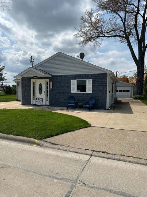 Homes For Sale - 419 Miami Place<br/> Huron, OH 44839