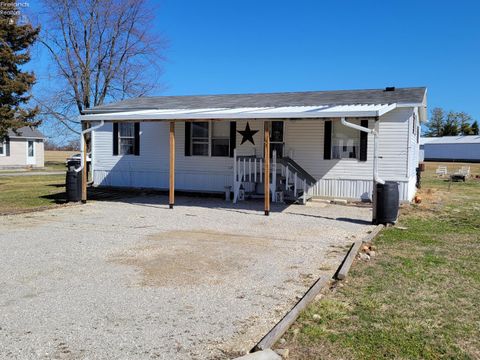 Homes For Sale - 2585 Zilphia Street<br/> Sandusky County, Burgoon, OH 43407