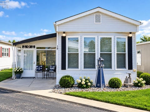 Photo for 8175 North Shore Boulevard 19