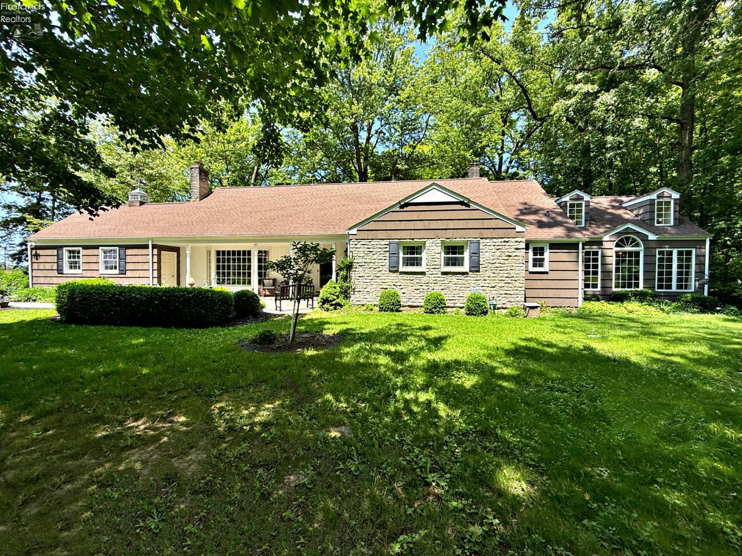 2483 W County Road 52, Tiffin, Ohio image 1