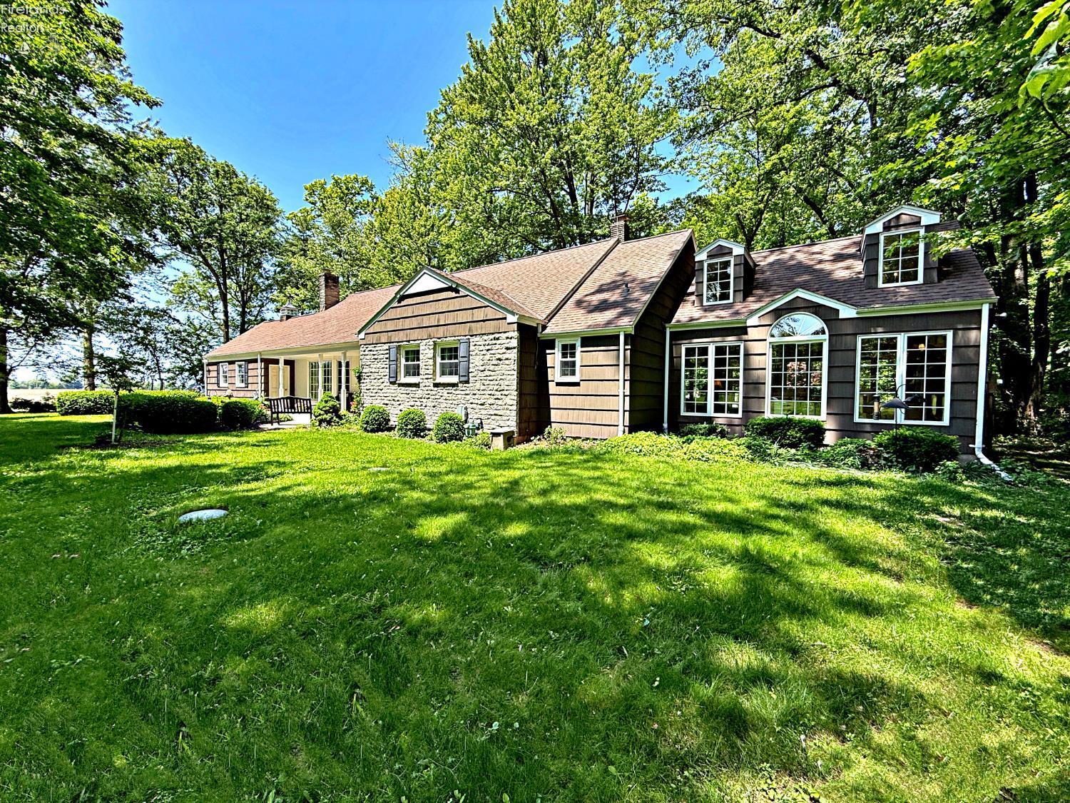 2483 W County Road 52, Tiffin, Ohio image 2