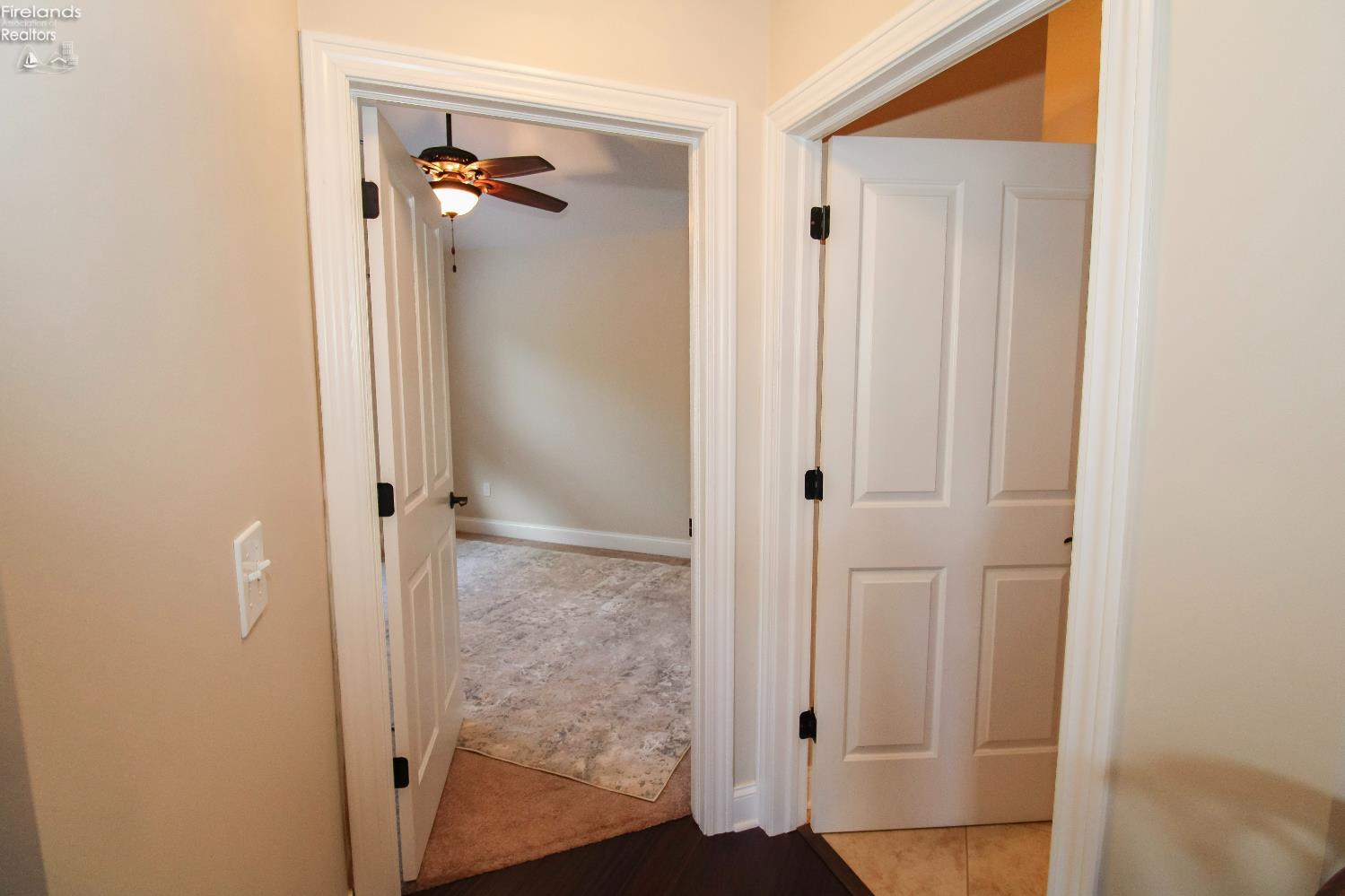 Huron, Ohio 44839, United States, 3 Bedrooms Bedrooms, ,2 BathroomsBathrooms,Residential,Contingent,229280