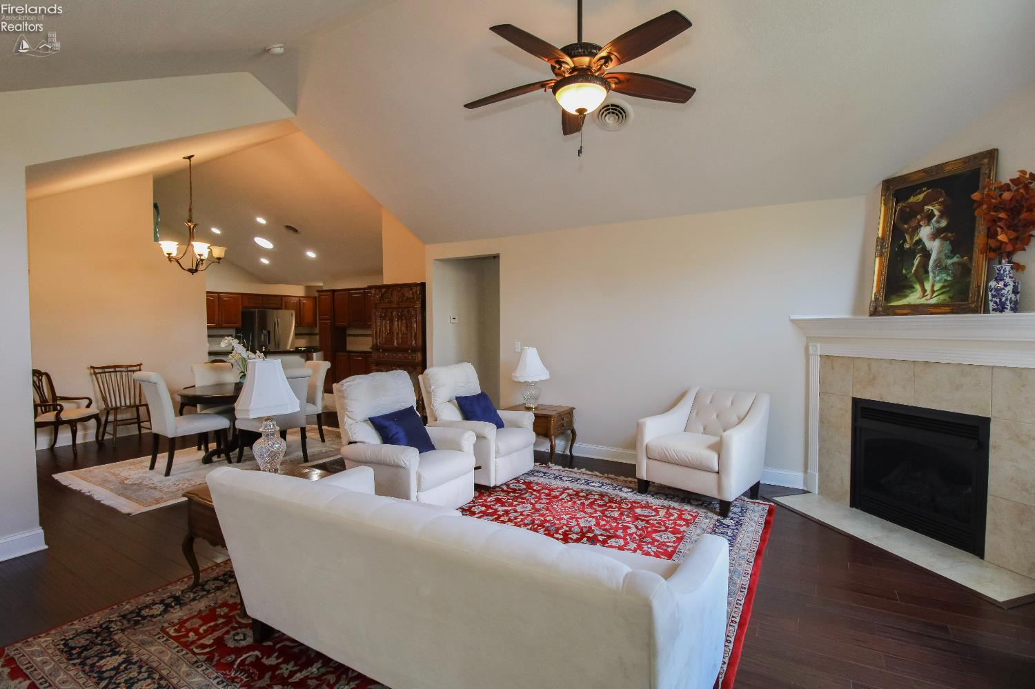 Huron, Ohio 44839, United States, 3 Bedrooms Bedrooms, ,2 BathroomsBathrooms,Residential,Contingent,229280