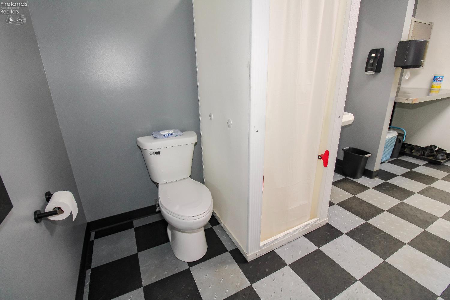 Sandusky, Ohio 44870, United States, ,Commercial,Active,198907