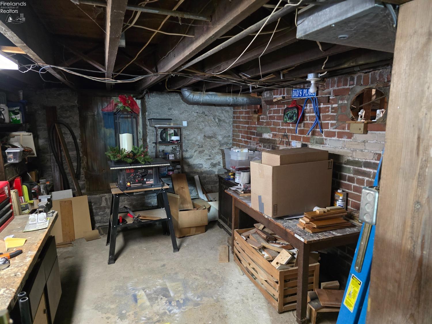 1318 N Central Avenue, Sandusky, Ohio image 38