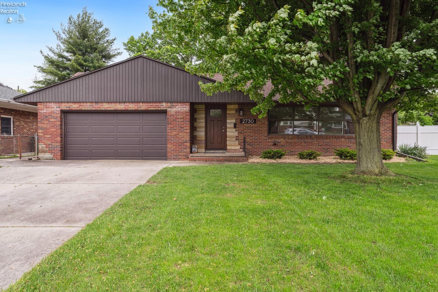 2730 Eastvale Avenue, Oregon, Texas image 2