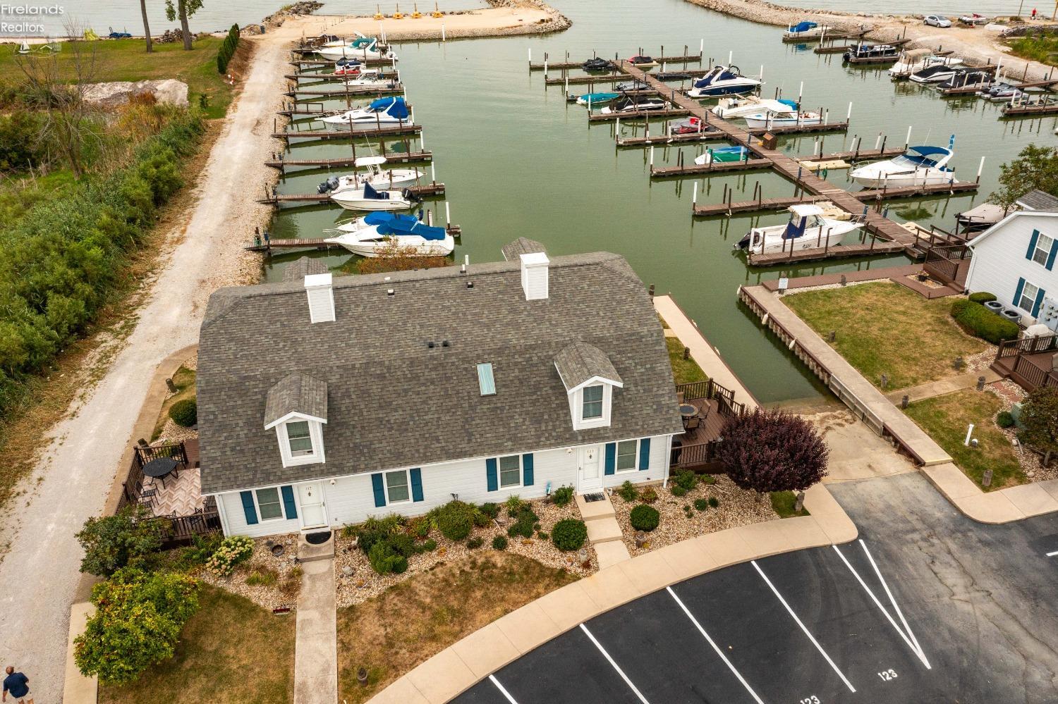 121 Schooner Point Pt, Port Clinton, Ohio image 37