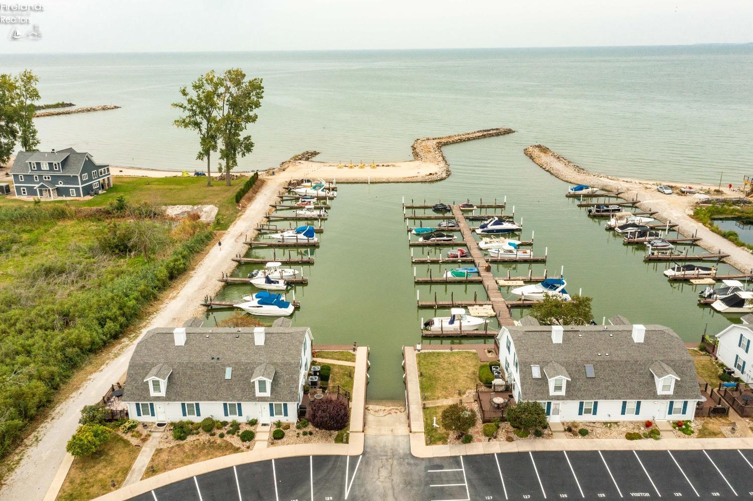 121 Schooner Point Pt, Port Clinton, Ohio image 2