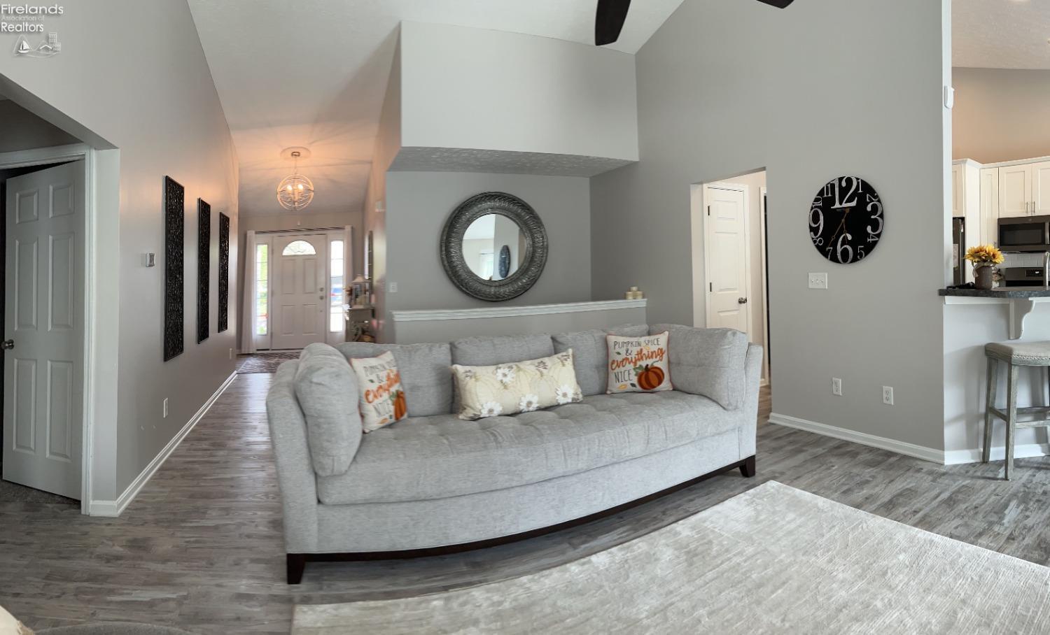 4590 W Fields Way Way, Lorain, Ohio image 17