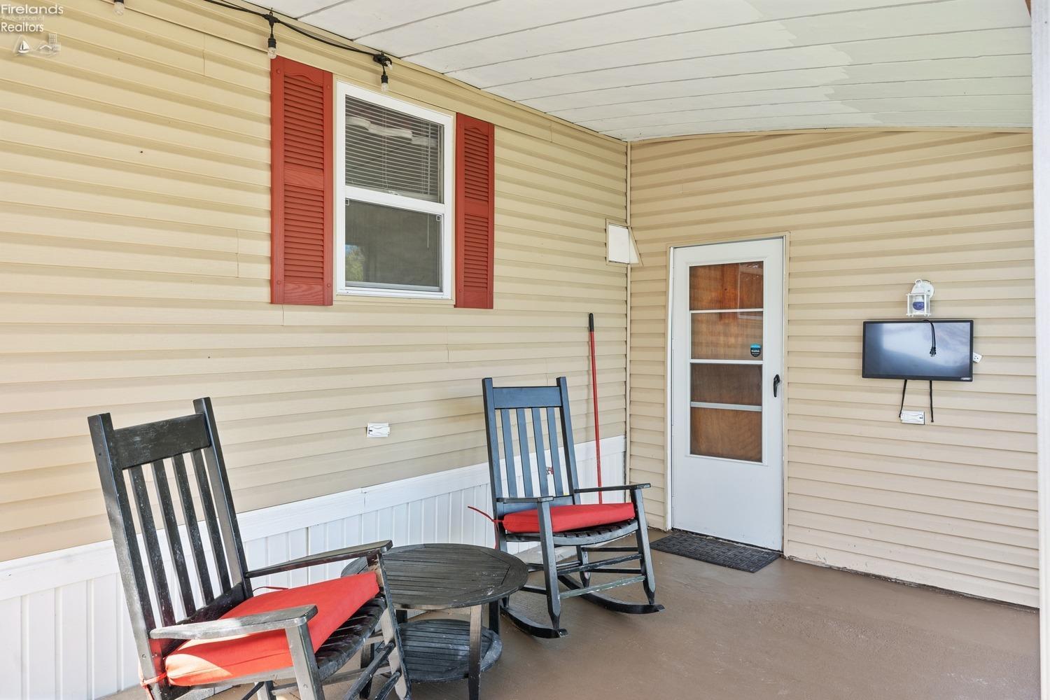 8175 E Northshore Boulevard #95, Marblehead, Texas image 29