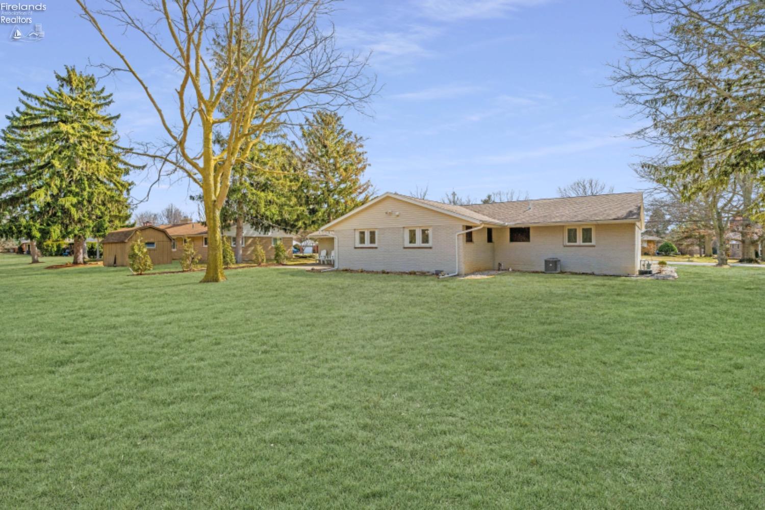 4311 E Linda Drive, Port Clinton, Ohio image 33
