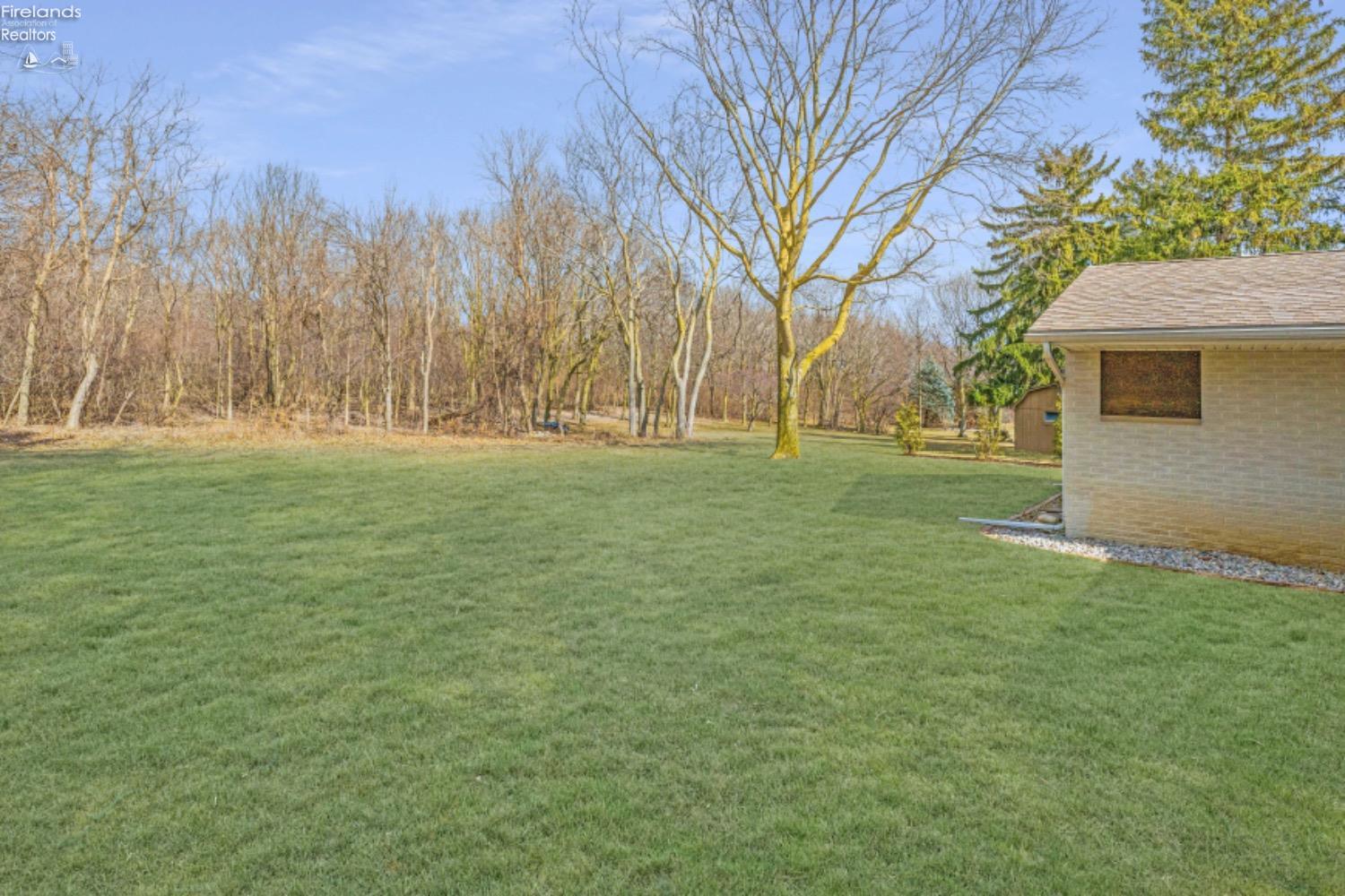 4311 E Linda Drive, Port Clinton, Ohio image 34