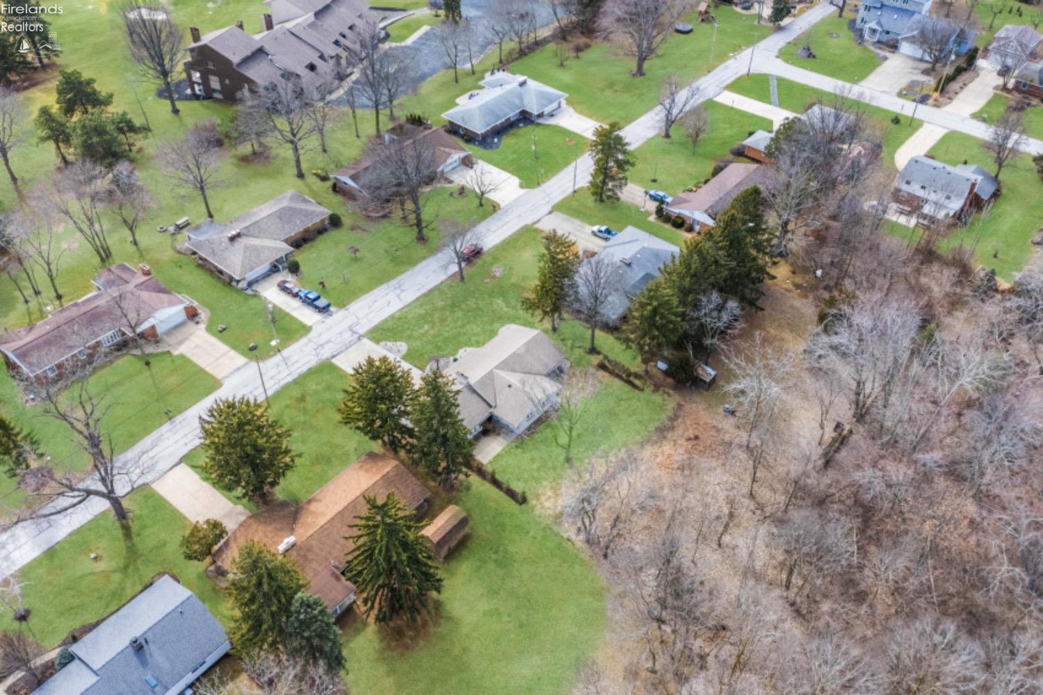 4311 E Linda Drive, Port Clinton, Ohio image 38