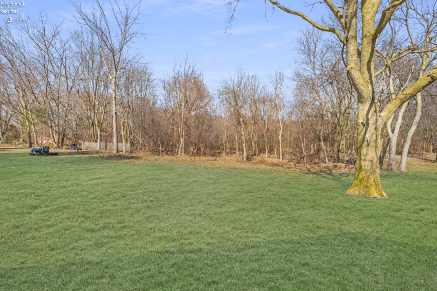 4311 E Linda Drive, Port Clinton, Ohio image 35
