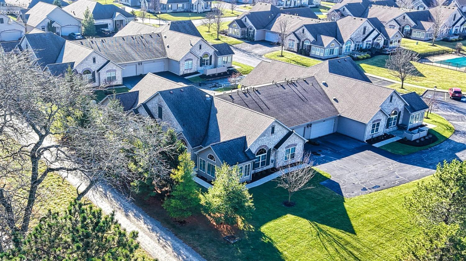 Huron, Ohio 44839, United States, 3 Bedrooms Bedrooms, ,2 BathroomsBathrooms,Residential,Contingent,23277