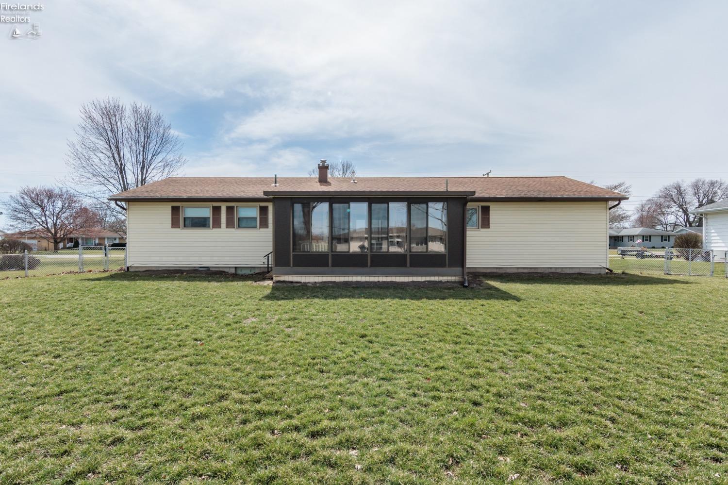 5617 Debra Drive, Castalia, New Mexico image 4