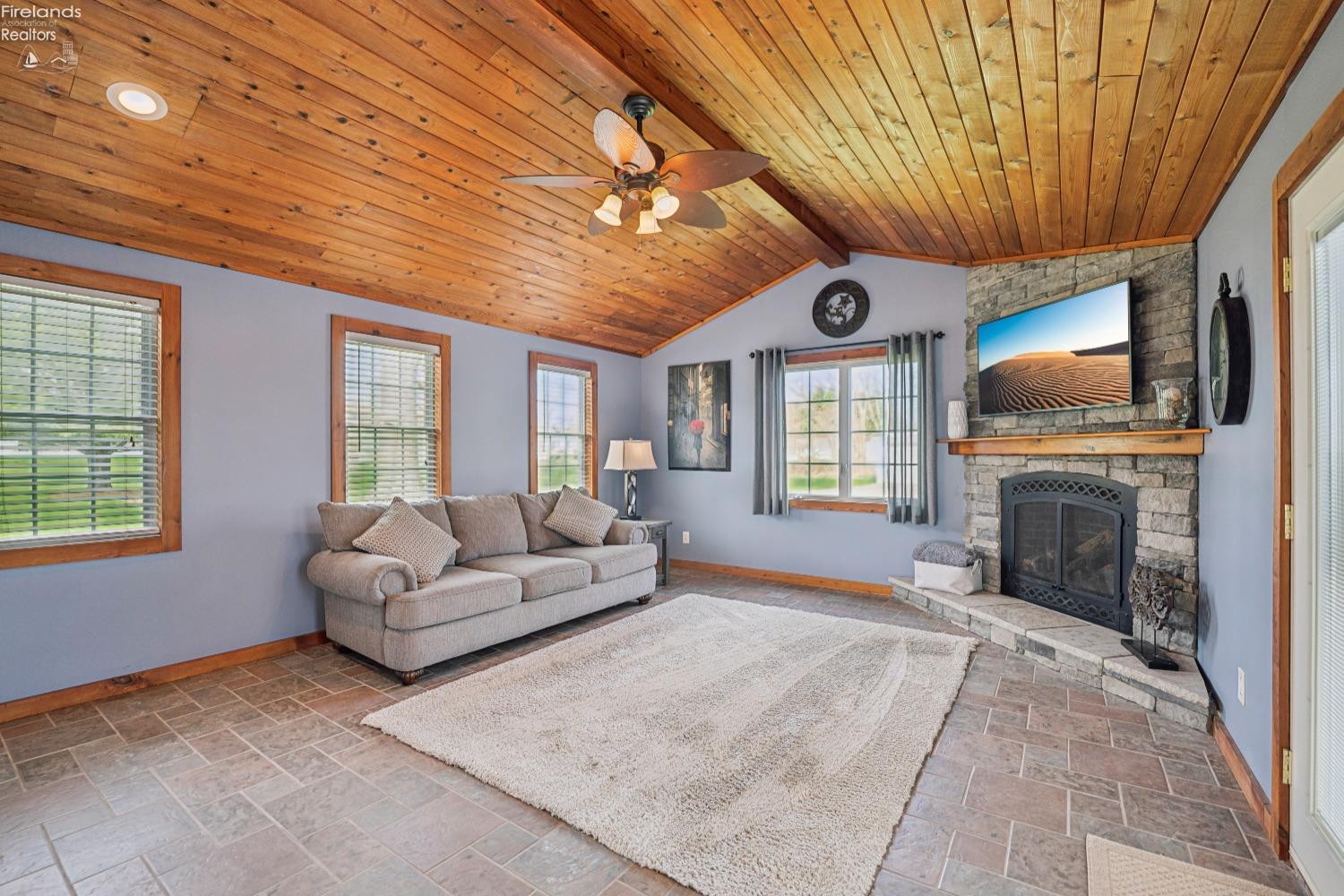 15415 Mason Road, Vermilion, Ohio image 18
