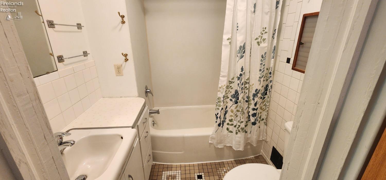 44 N Washington Street, Tiffin, Ohio image 19