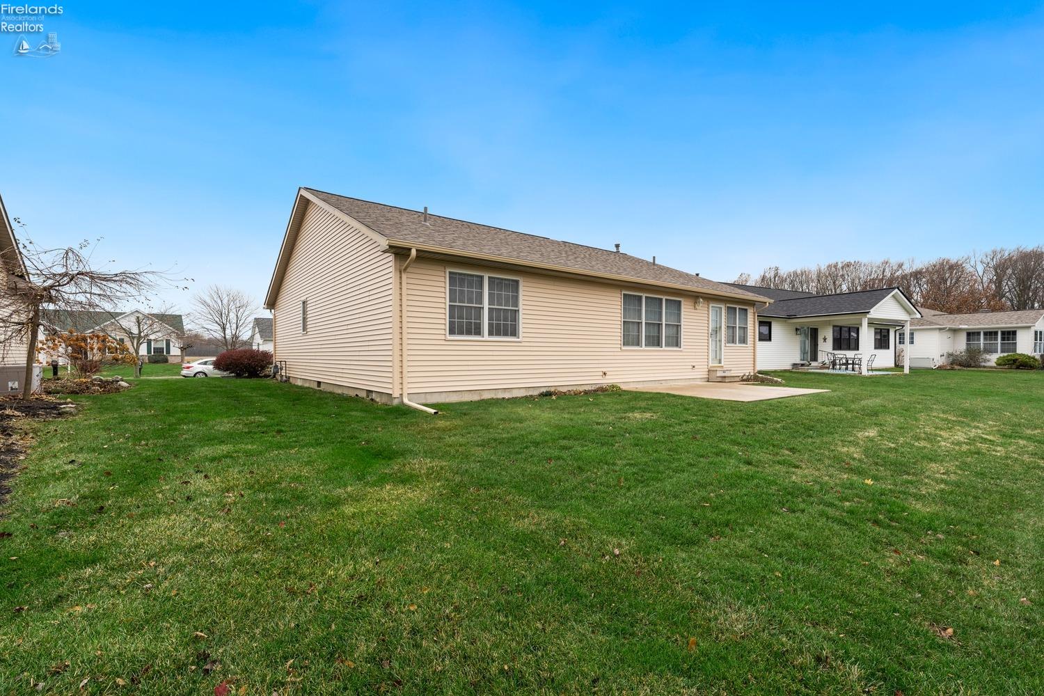 342 Country Meadows Drive, Oak Harbor, Ohio image 28