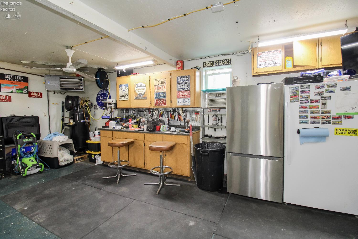 Bellevue, Ohio 44811, United States, 3 Bedrooms Bedrooms, ,2 BathroomsBathrooms,Residential,Active,141200