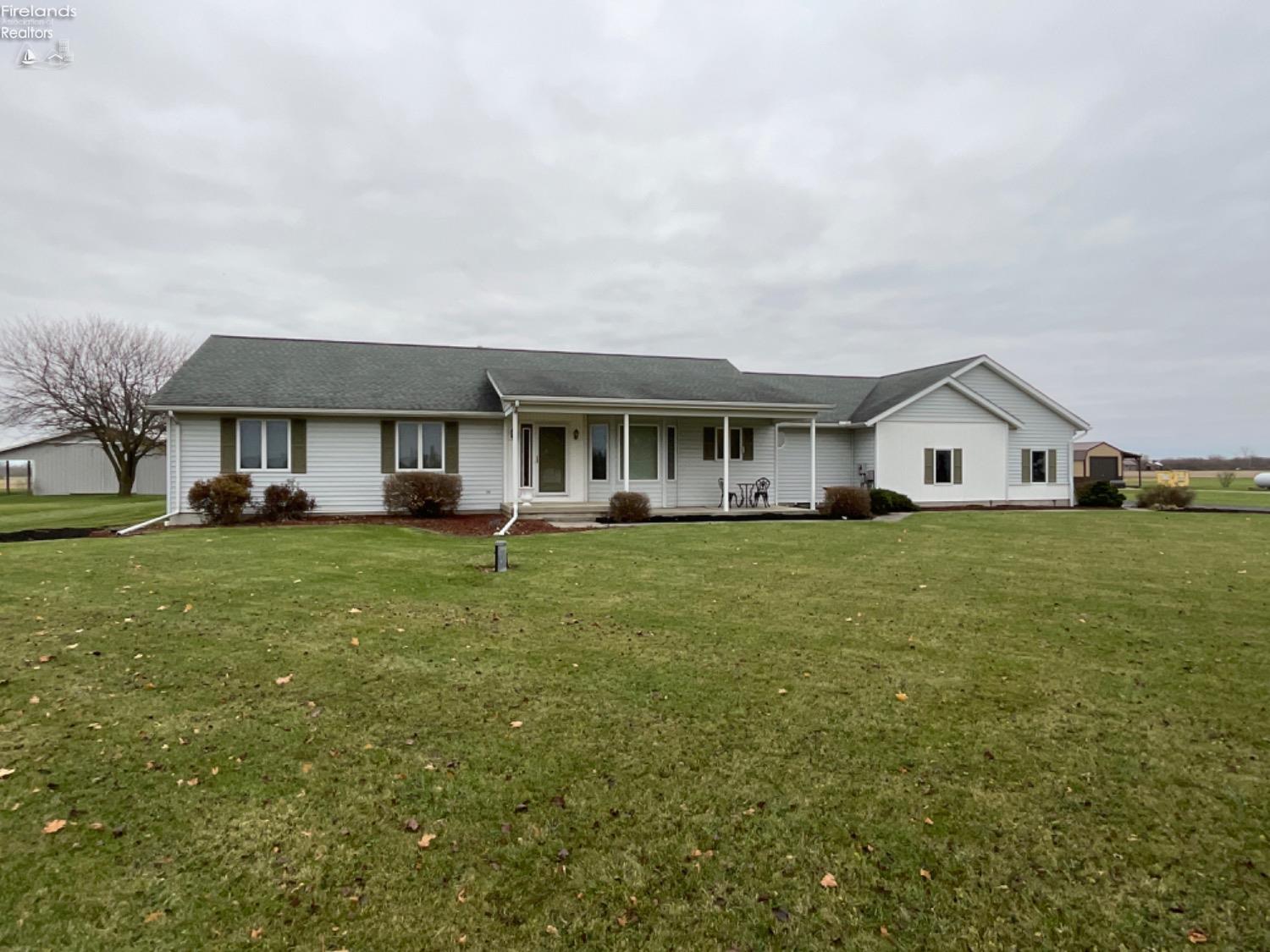 573 County Road 242, Fremont, Ohio image 4