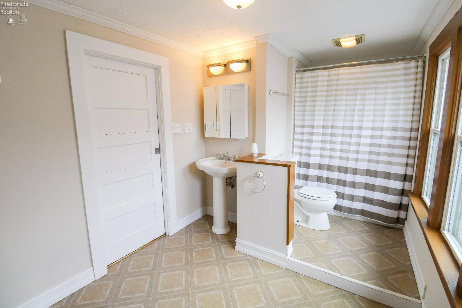 2521 Columbus Avenue, Sandusky, Ohio image 14