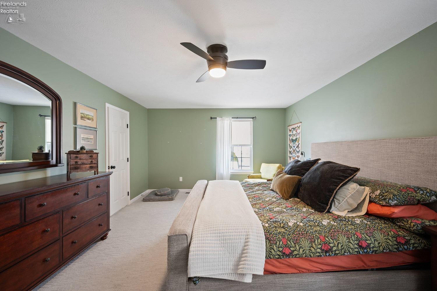 2368 Conrad St, Avon, Ohio image 34