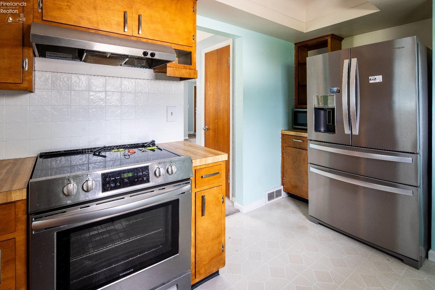 315 N Columbus Ave, Fremont, Texas image 6