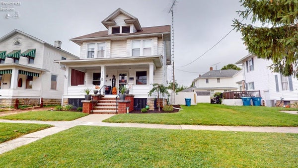 118 N WOOD ST, FREMONT, OH 43420 - Image cf8d5256375eecd7ba65e15da5a5f4bb/2770426773