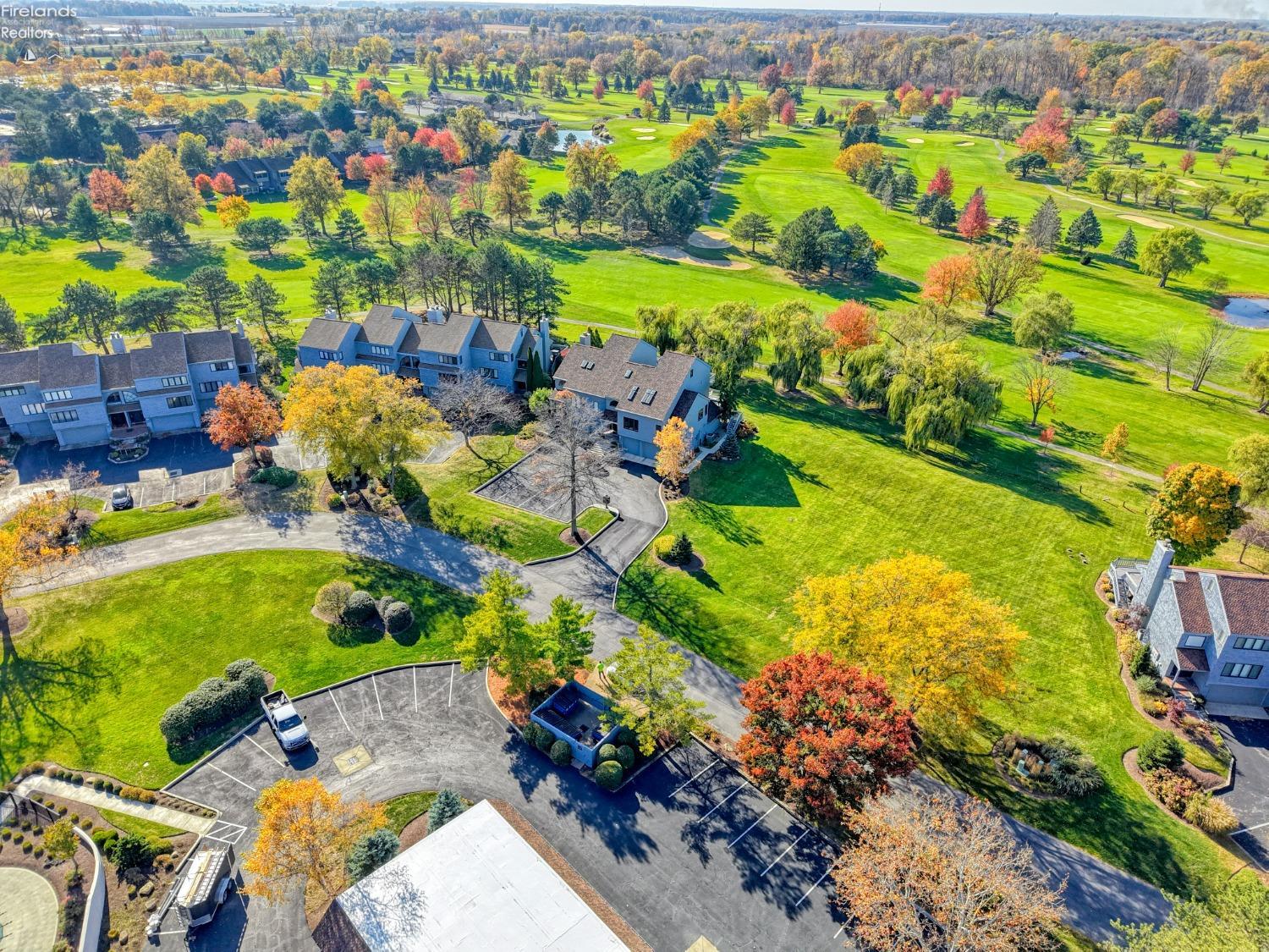 Huron, Ohio 44839, United States, 4 Bedrooms Bedrooms, ,3 BathroomsBathrooms,Residential,Contingent,9517