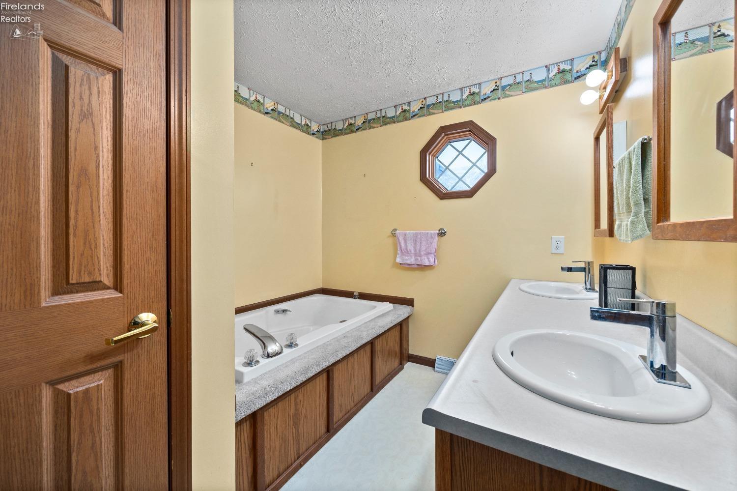8067 E Mary Lane, Marblehead, New Mexico image 21