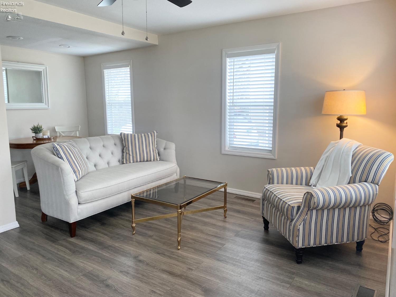414 Lincoln Drive, Port Clinton, California image 3