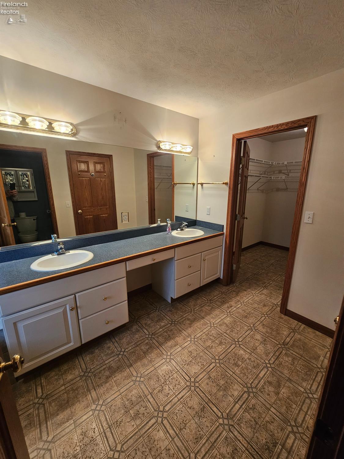 100 Parkview Place Pl, Bellevue, Texas image 26