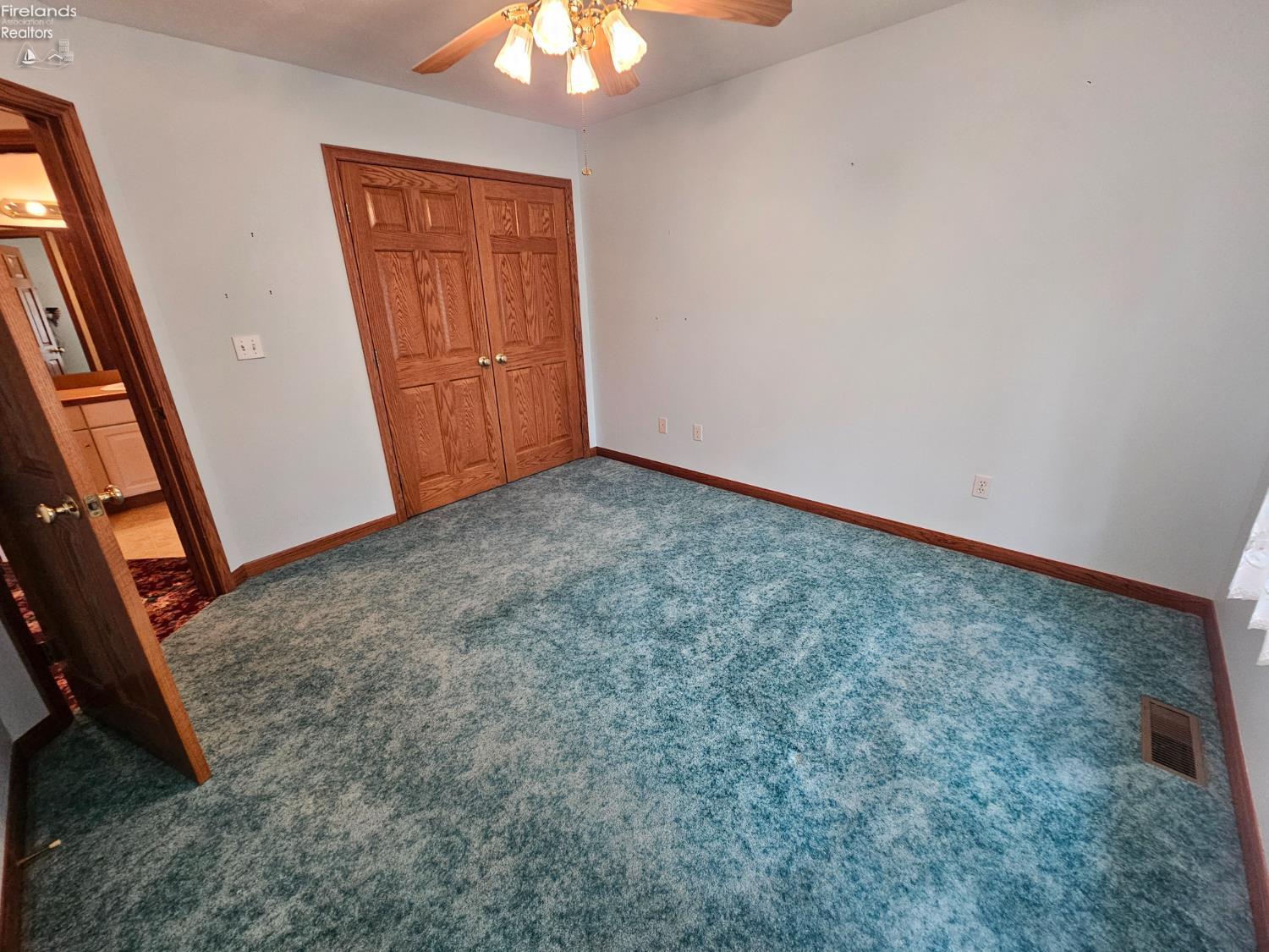 100 Parkview Place Pl, Bellevue, Texas image 40