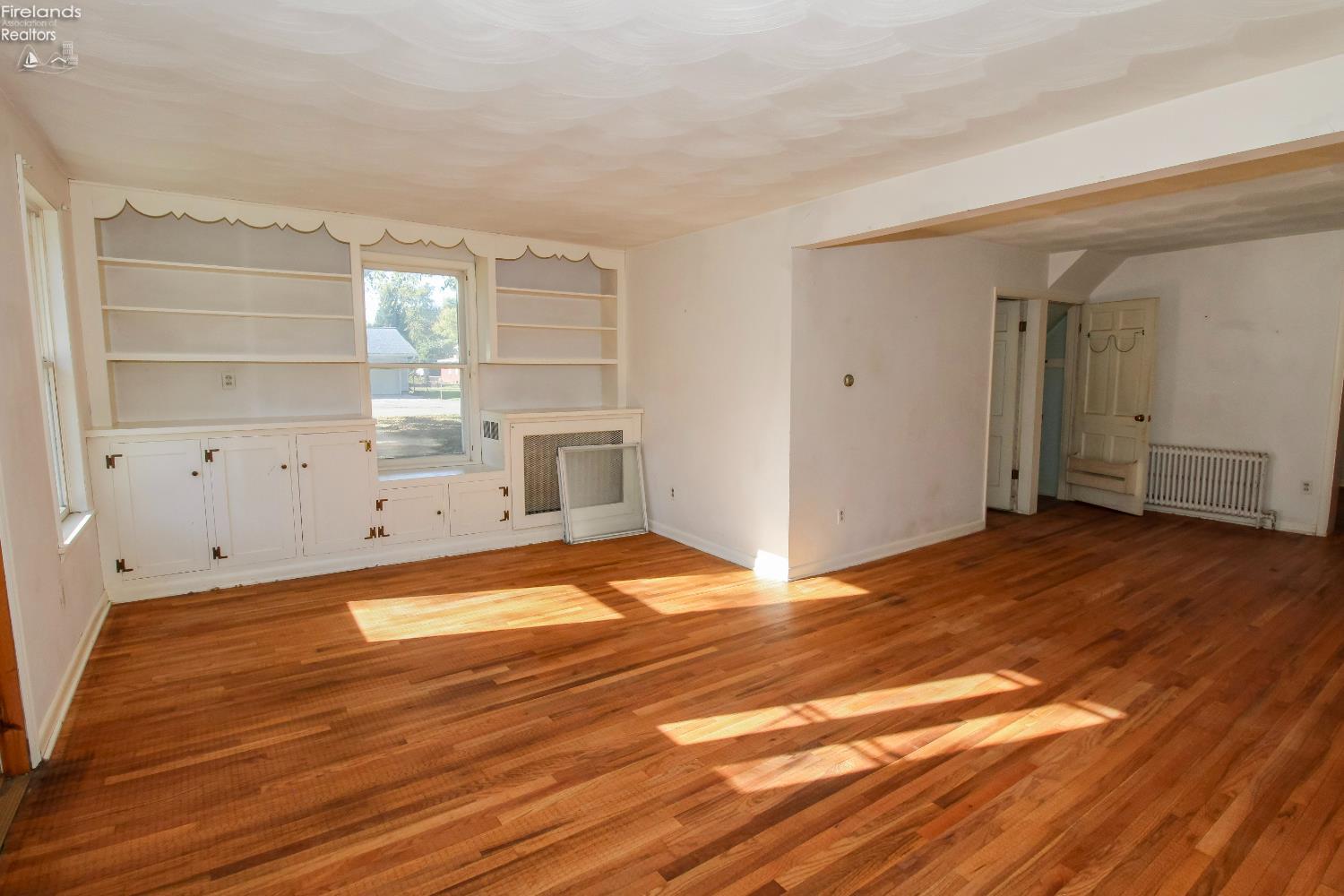 Sandusky, Ohio 44870, United States, 4 Bedrooms Bedrooms, ,1 BathroomBathrooms,Residential,Coming Soon,219443