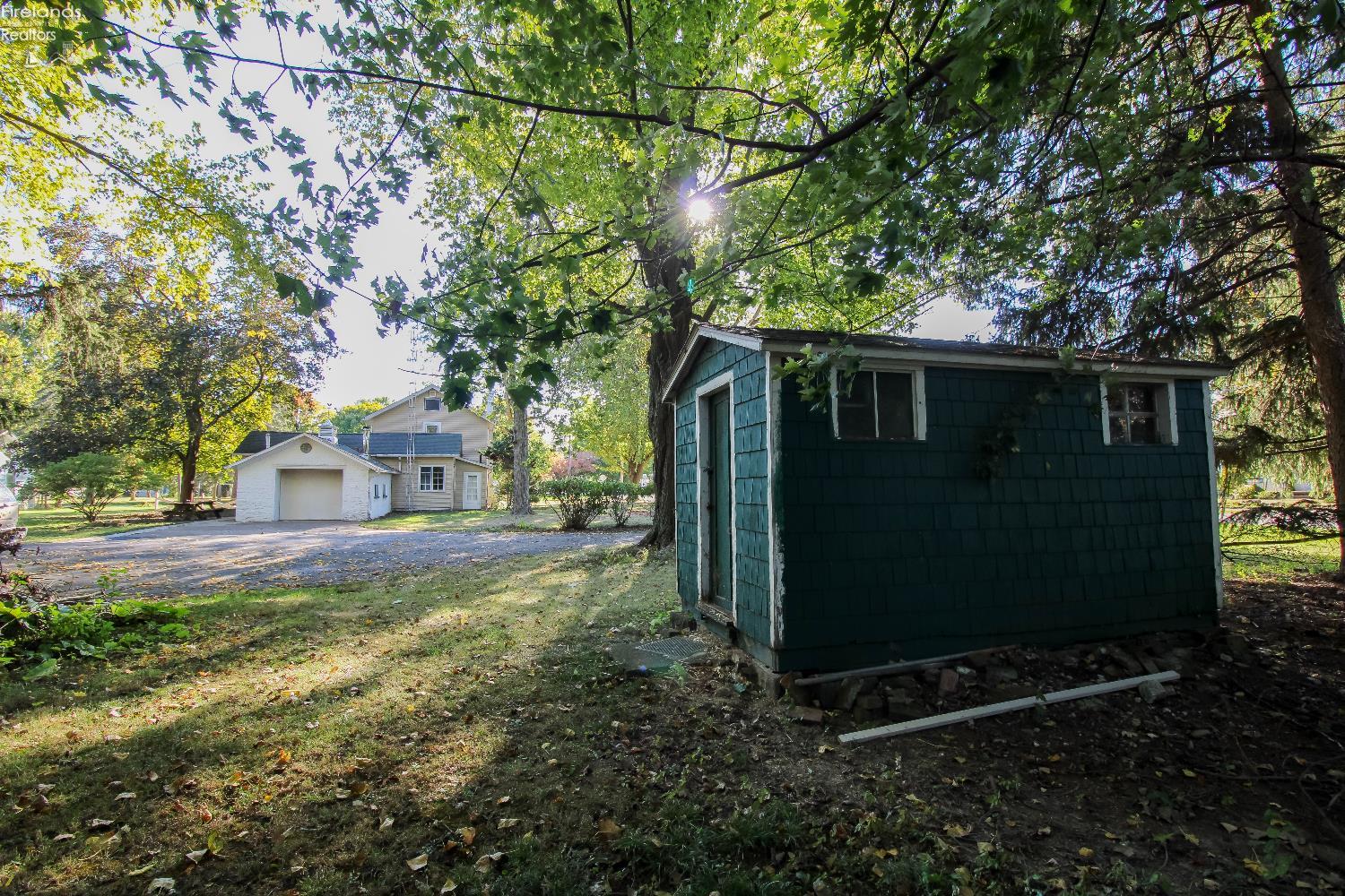 Sandusky, Ohio 44870, United States, 4 Bedrooms Bedrooms, ,1 BathroomBathrooms,Residential,Coming Soon,219443