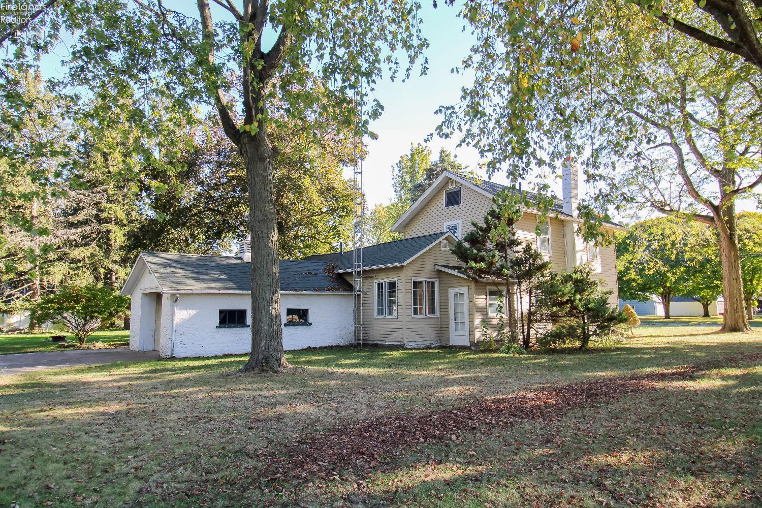 Sandusky, Ohio 44870, United States, 4 Bedrooms Bedrooms, ,1 BathroomBathrooms,Residential,Coming Soon,219443