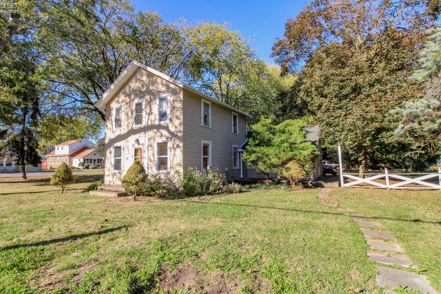 Sandusky, Ohio 44870, United States, 4 Bedrooms Bedrooms, ,1 BathroomBathrooms,Residential,Coming Soon,219443