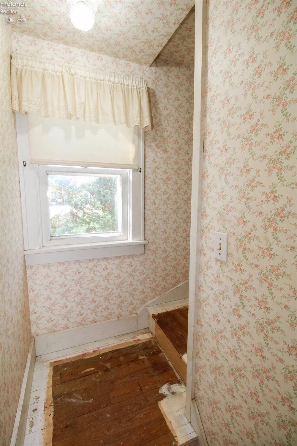 Sandusky, Ohio 44870, United States, 4 Bedrooms Bedrooms, ,1 BathroomBathrooms,Residential,Coming Soon,219443